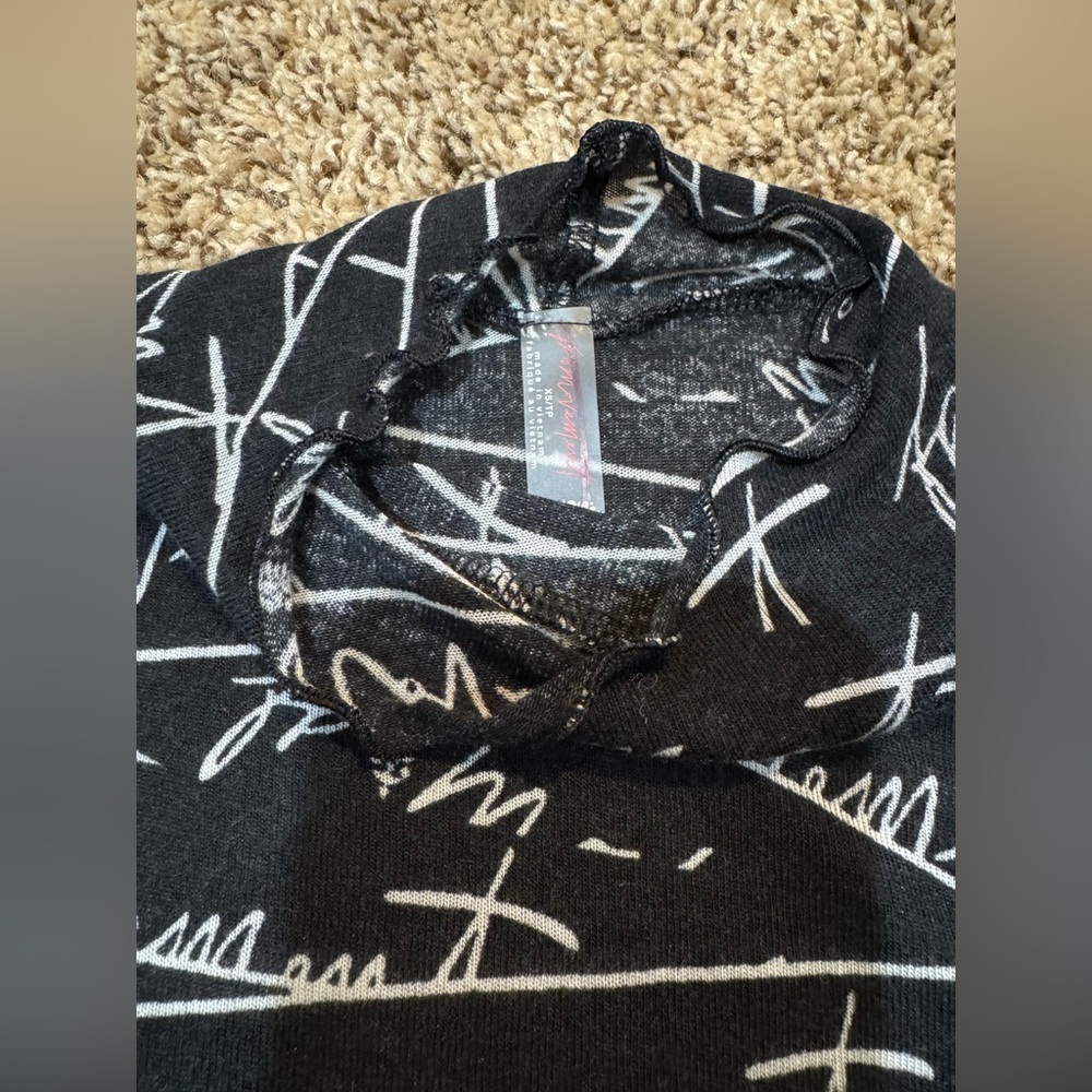 NWOT FP Movement by Free People High Jump Printed Logo Long Sleeve Layer - Picture 5 of 9